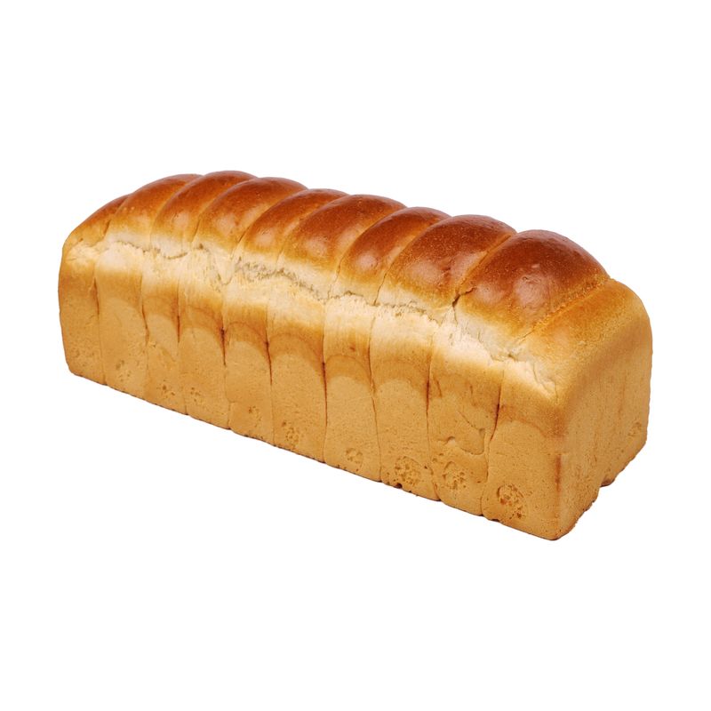 Ungeschnittener Brioche-Toast als Kastenbrot mit gewölbter, goldbrauner Oberfläche